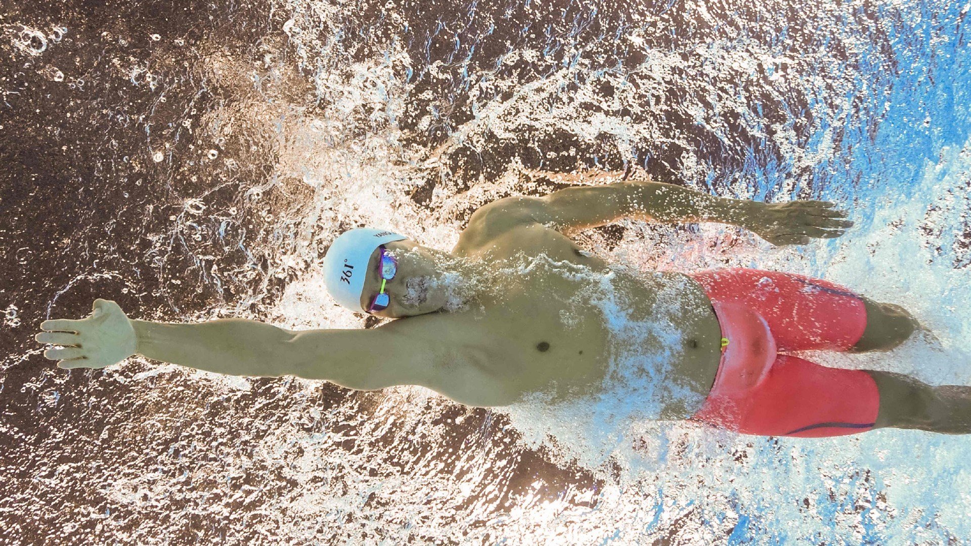 JackeyLove连续十场比赛得分超过最后时刻胜出，加拿大队不断突破！上演精彩一战